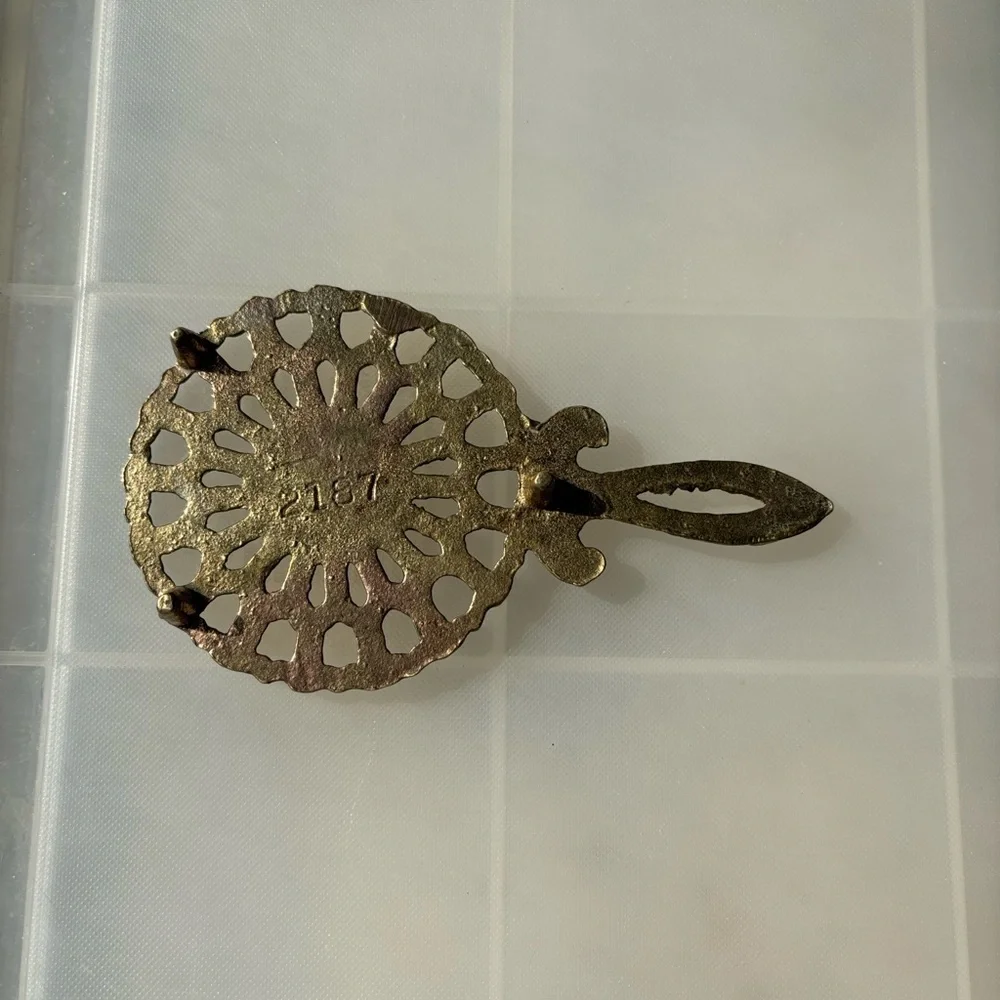 🟡Round Brass Trivet With Scallop Edging, Vintage